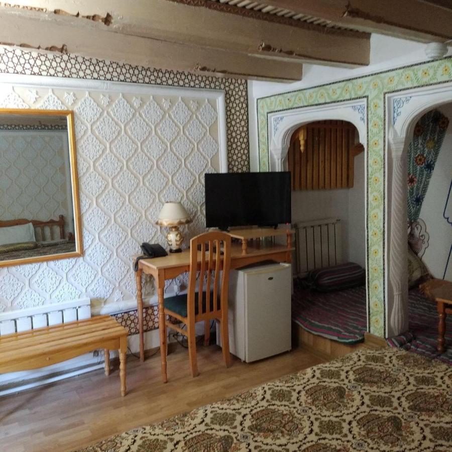 Sasha & Son Hotel Bukhara Exterior photo