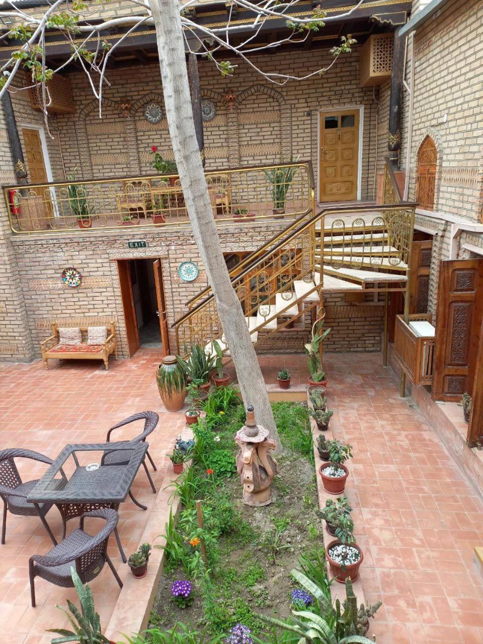 Sasha & Son Hotel Bukhara Exterior photo