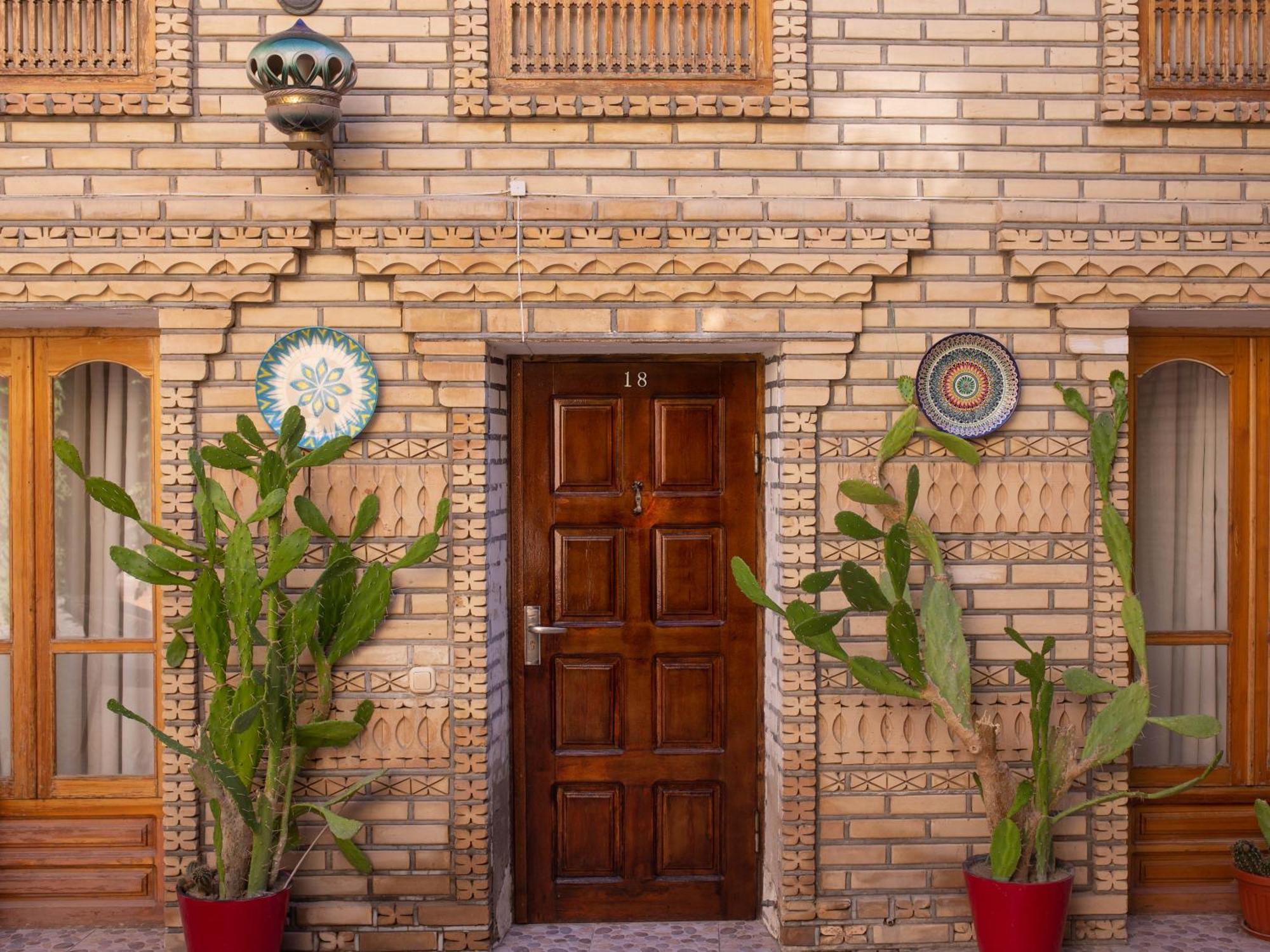 Sasha & Son Hotel Bukhara Exterior photo