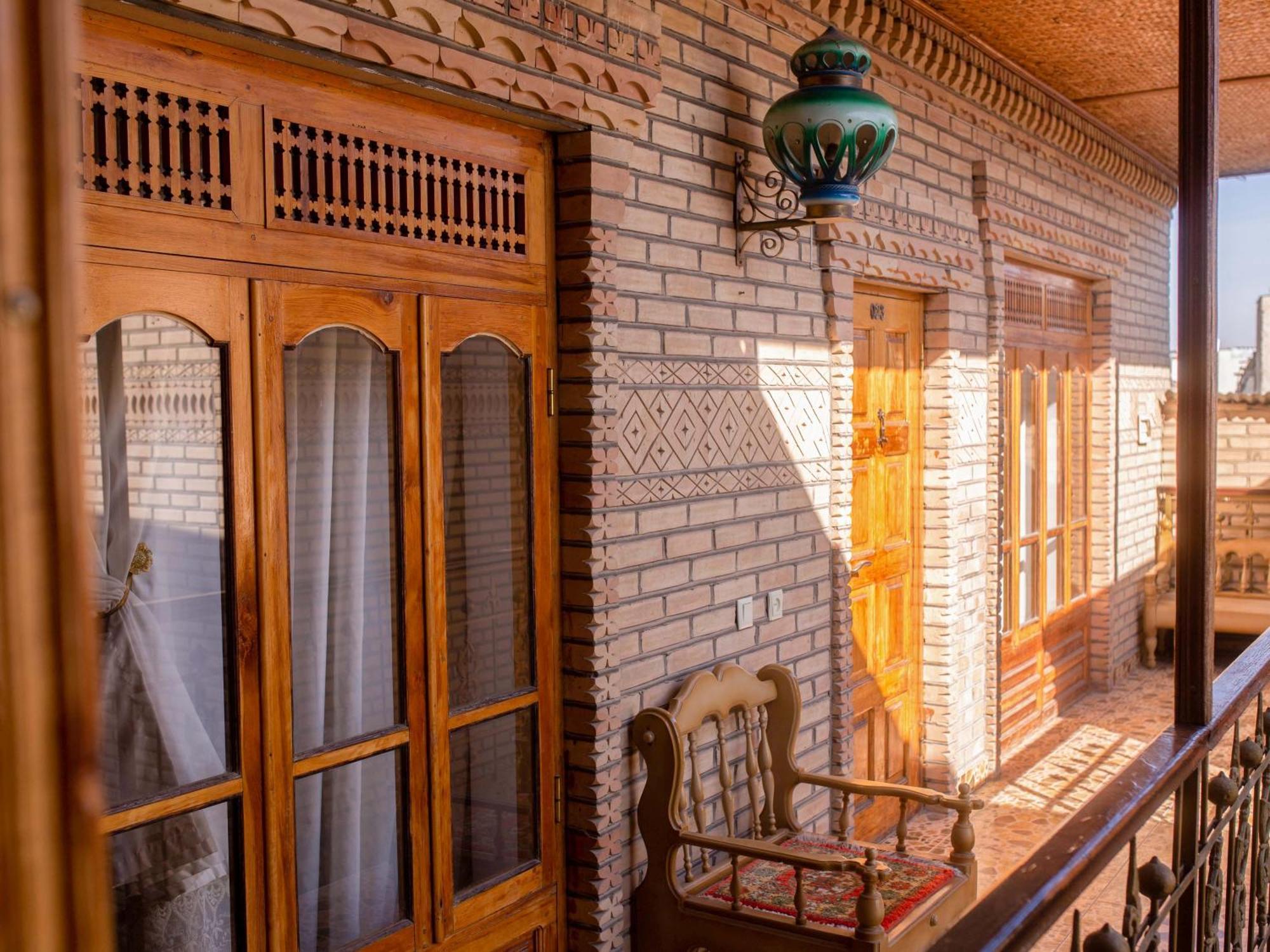 Sasha & Son Hotel Bukhara Exterior photo